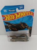 Batmobile  Batman The Brave And Bold 2023 Hot Wheels Gold 137 of 250 Batman 4/5 - 1