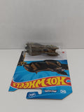 Batmobile  Batman The Brave And Bold 2023 Hot Wheels Gold 137 of 250 Batman 4/5 - 1