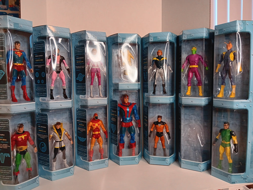 DC Universe Classics Legion Of Super Heroes LSH 12 Pack Clubhouse Collector Set