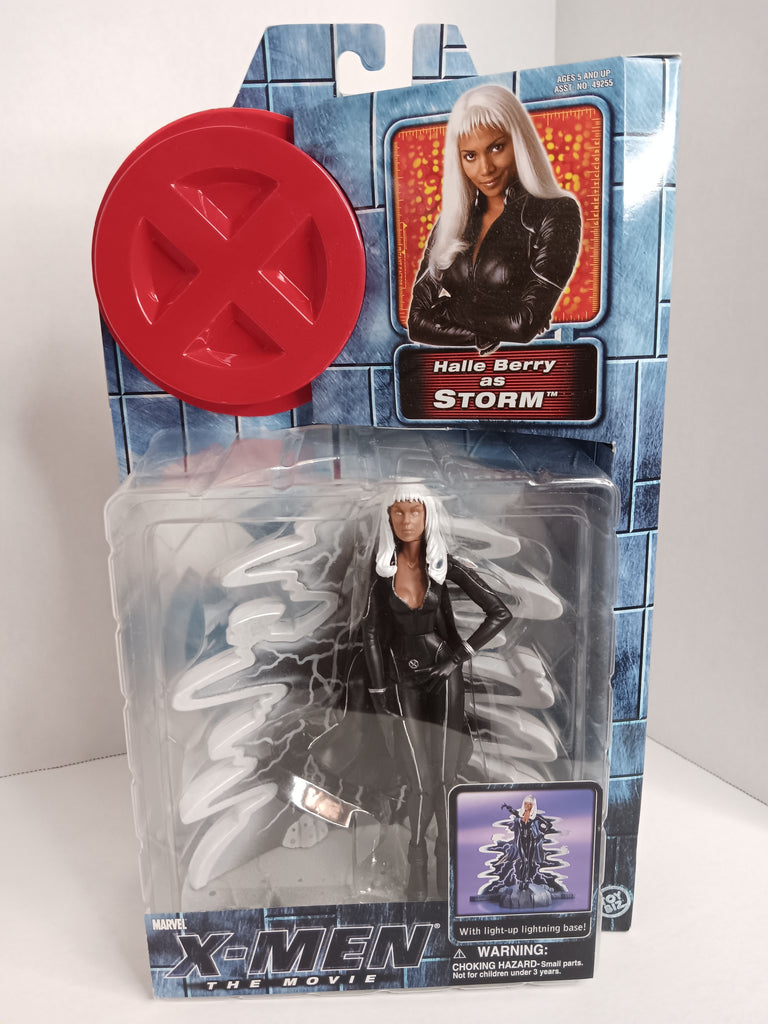 Storm - X-Men The Movie Halle Berry No Camisole Variant 1st Edition MOC Action Figure